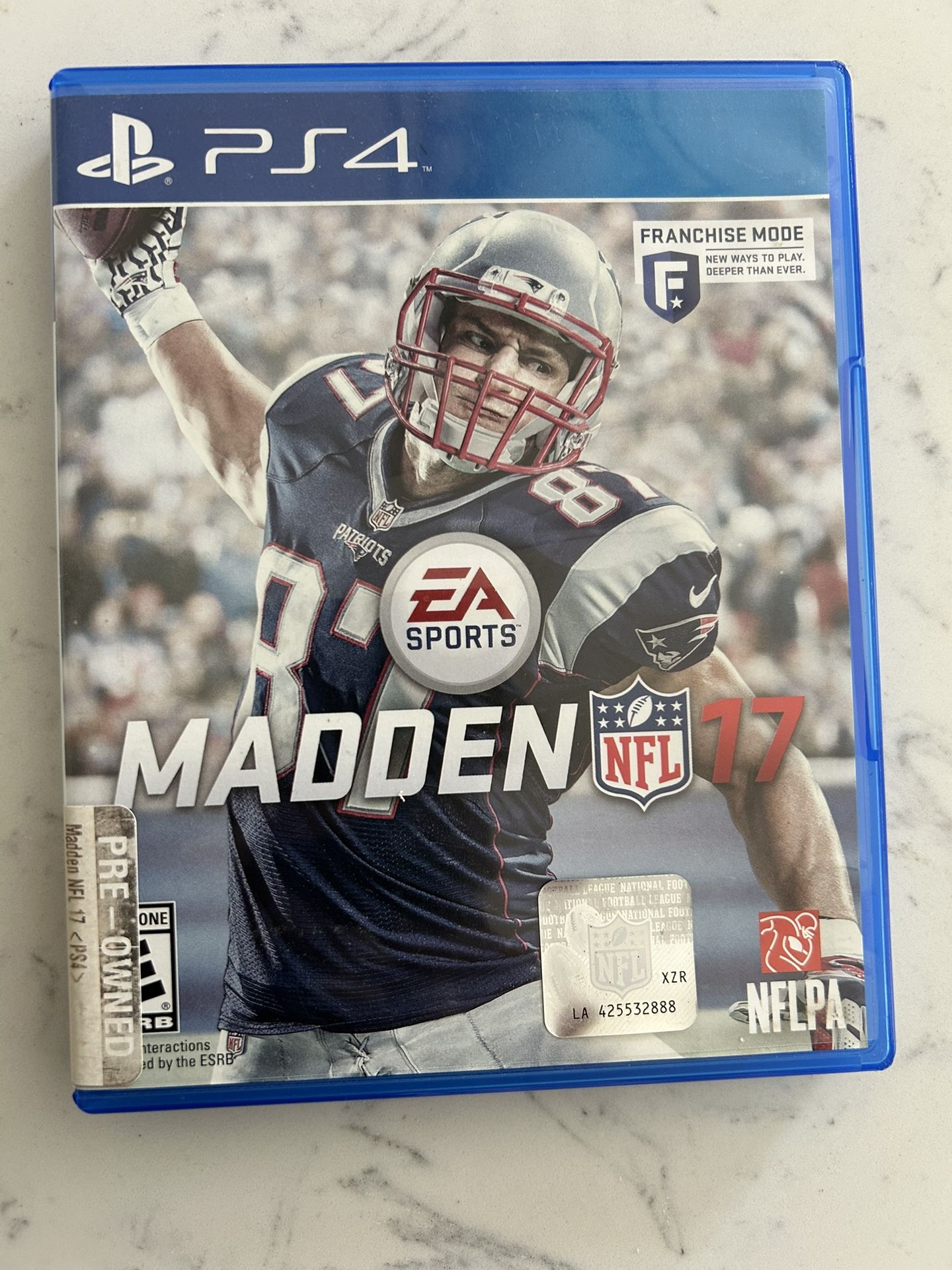 Madden NFL 17 (Sony PlayStation 4) Good Condition w/Case