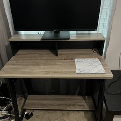 Computer Desk With 30’’ LG Monitor