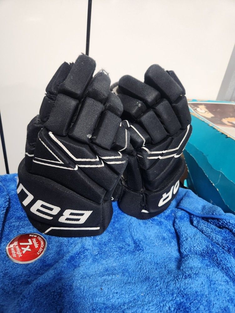 Bauer NSX Hockey Gloves...14"