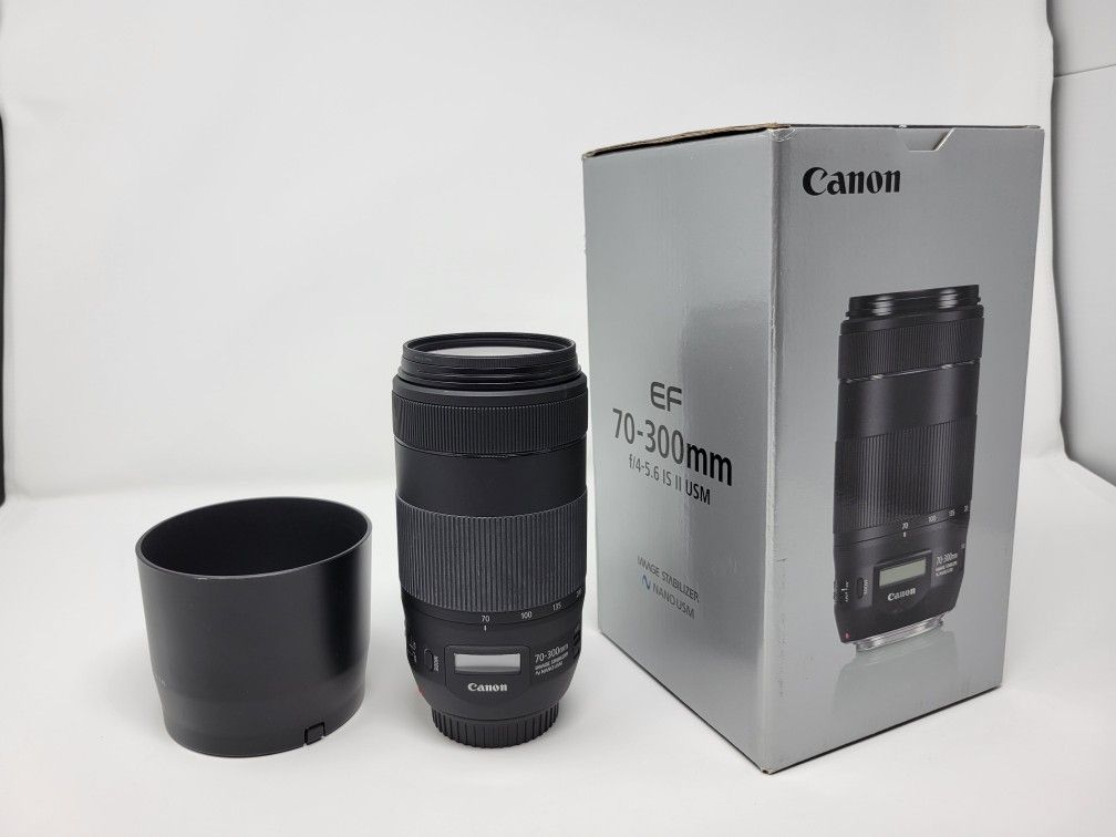 Canon EF 70-300mm f4.5-5.6 IS II USM zoom lens