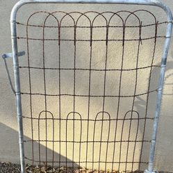 Antique Decorative Garden Wire Gate
