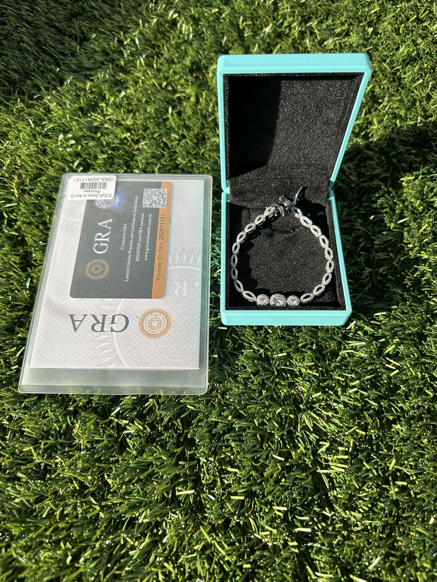 925 Sterling Silver Moissanite Diamonds Vvs1-d