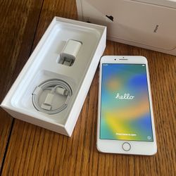 iPhone 8 Plus/ Color Gold 128 GB