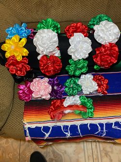 Diademas y peinetas para el pelo