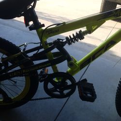 Boys 16 "Mountain BIKE