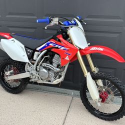 2017 Honda Crf150r PLEASE READ BELOW