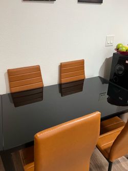 Dinning table