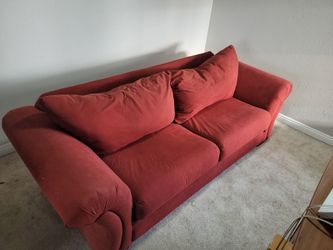 8ft pull out bed couch.