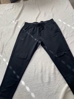 Men’s under Armour sweatpants size