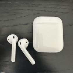 Apple AirPods 2nd Generation 