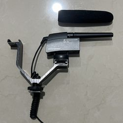 Sennheiser MKE 400 Compact Camera Mounted Microphone 