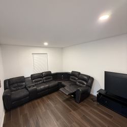 Leather Recliner Couch  (Must Pickup)