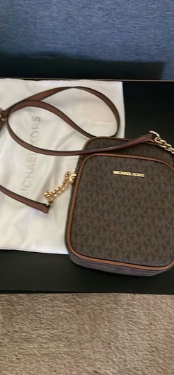Michael Kors Crossbody Handbag