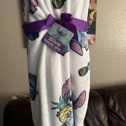 Stitch Blanket 