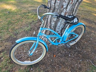 Electra Beach Cruiser 24" FREE DELIVERY