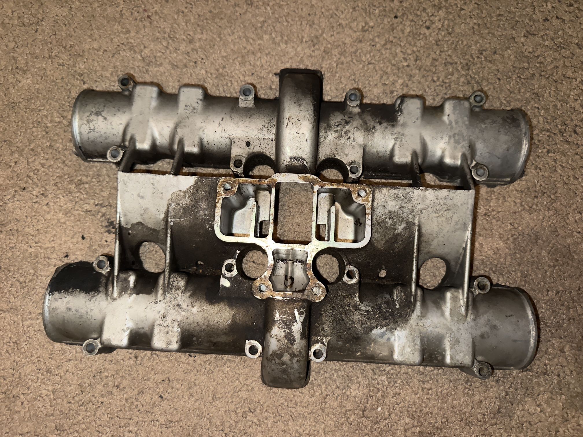 1979 Suzuki GS1000 Valve Cover