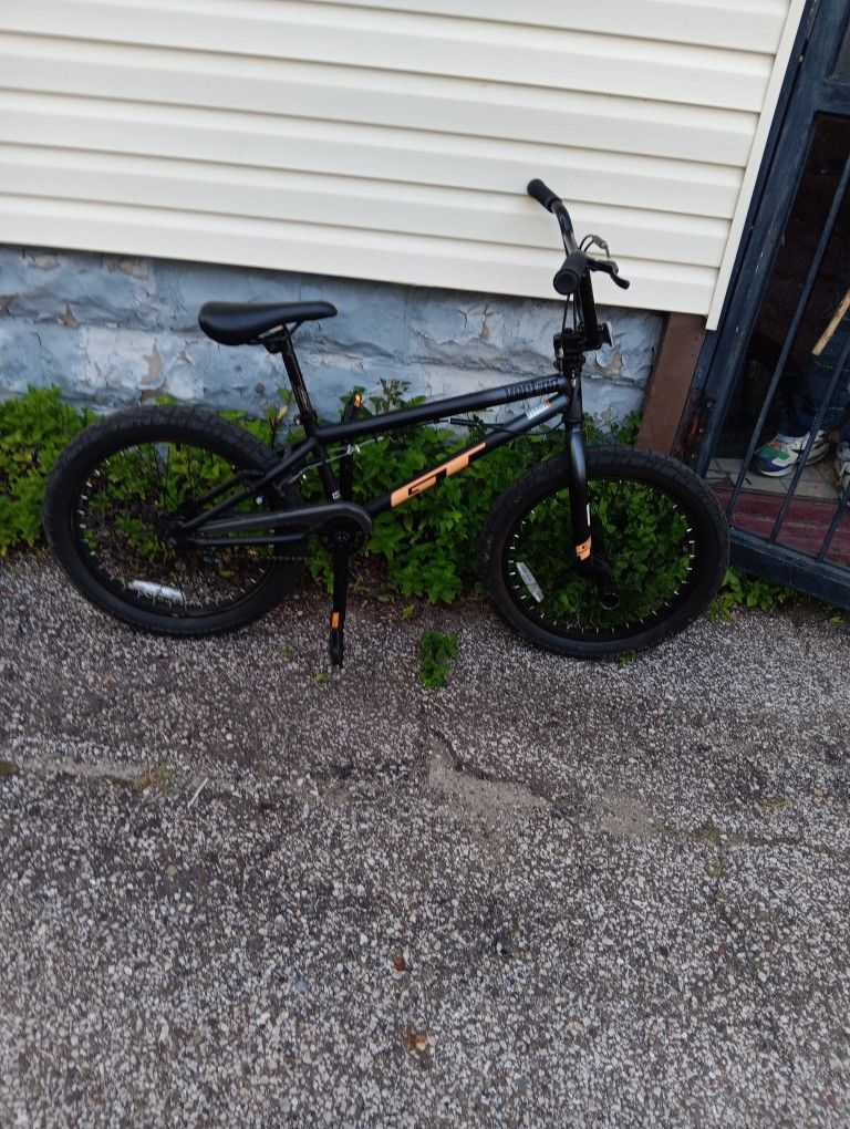BMX GT