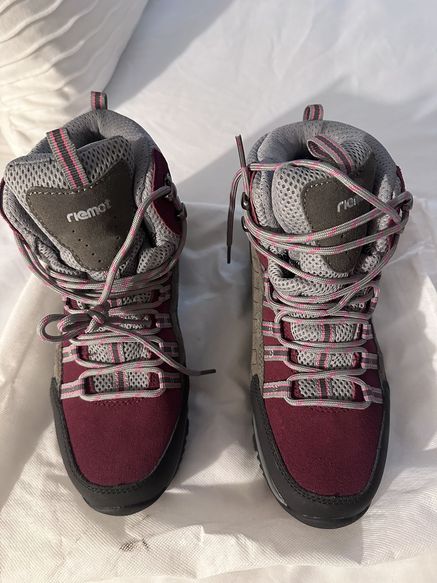 Women's Hiking Boots Size 7