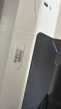 Epson ultra short trow 4400 lumenes