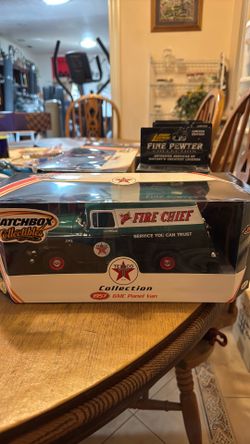 Matchbox collectibles Texaco fire chief panel van
