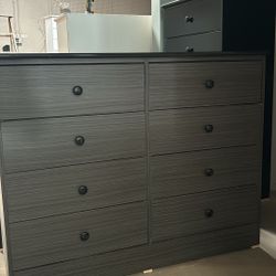 8 Drawer Dresser 