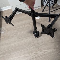 Dual Monitor Vesa Mount