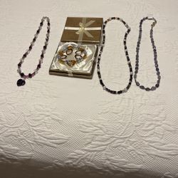 Two Bracelet 3 Neckless