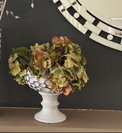 Like New Vase