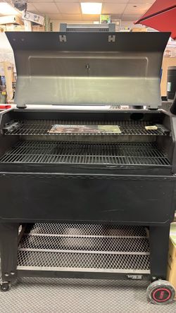Nexgrill Oakford 1150 Reverse Flow Offset Smoker Charcoal Grill in Black