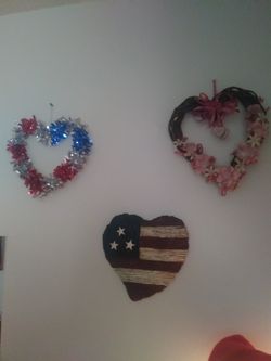 Hanging hearts