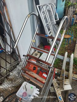 ME5406-152 5-Step Stainless And Teak Folding Ladder