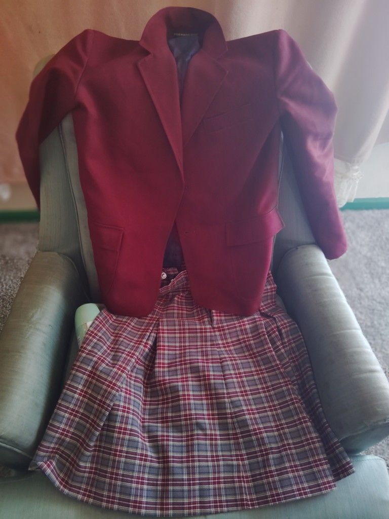 Maze Academy Junior Uniform Set