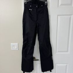 Ladies, Size 6 Spyder Winter Ski/Snowboard Pants Excellent Condition Located In Weston