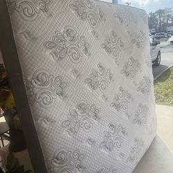 King Mattress SALE - Excellent condition