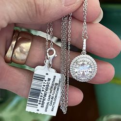 Gorgeous Sterling Silver CZ Pendant Necklace 