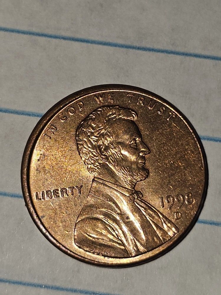 1998 D Penny. Off CENTER ERROR