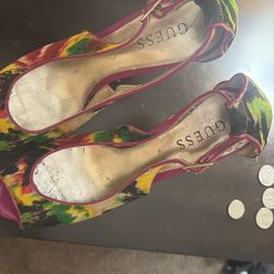 71/2 Guess Heels 