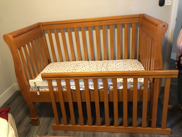 Baby Crib And Dresser Changing Table Jardine Baby Olympia For