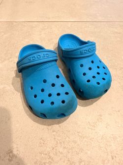 Crocs Classic Clogs Blue Kids boys 10 size
