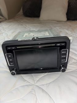 Volkswagen oem factory radio