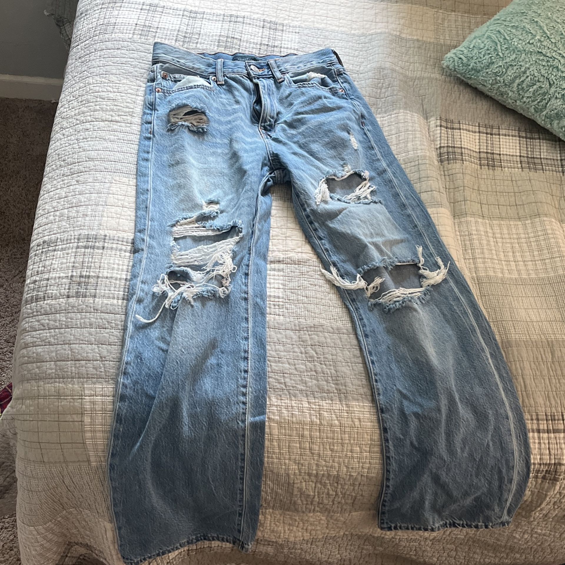 Aeropostale low rise skater jeans