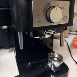 DeLonghi Stilosa Espresso and Cappuccino Maker