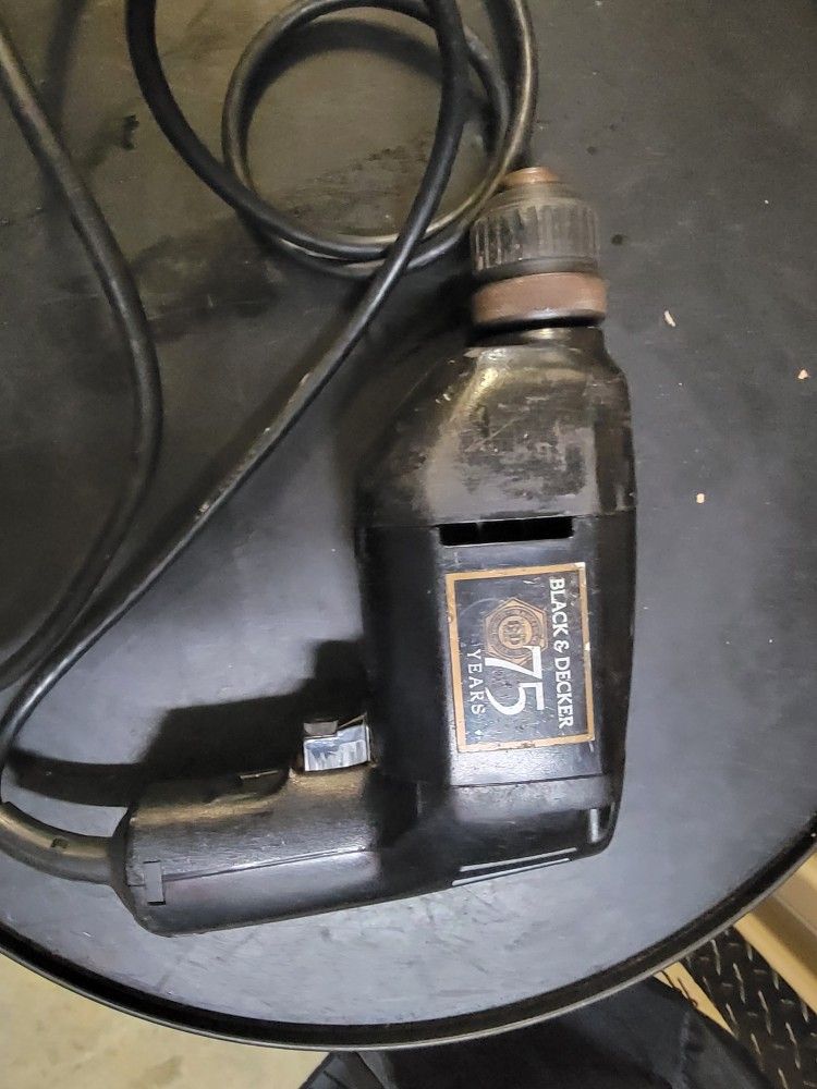 Black And Decker Electric Drill