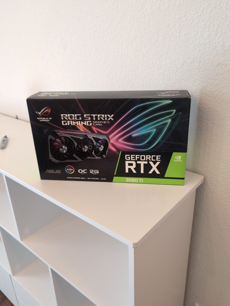 ASUS ROG STRIX GeForce 3080 TI OC Slightly Used, In Box