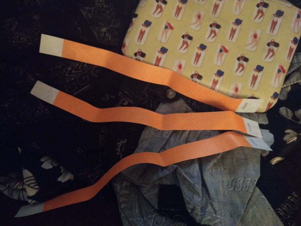 3 V.I.P. Tickets to Oktoberfest(Bracelets)