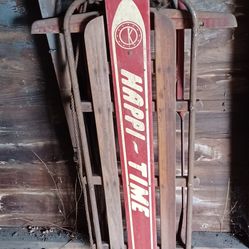 Antique Sled - HAPPI TIME Brand