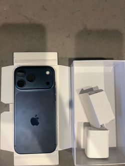 IPHONE 17 PRO MAX 512GB EXCELLENT CONDITION