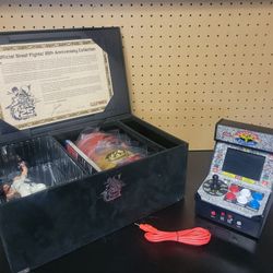 Street Fighter Collectors Box And Arcade Game
