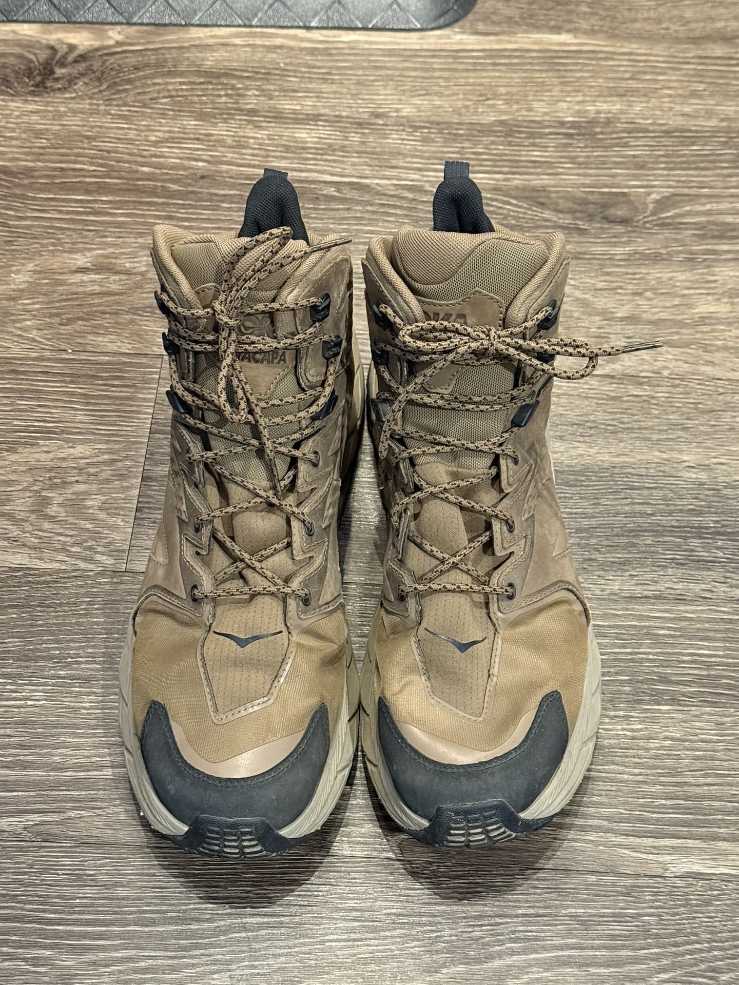 Hoka Anacapa Boot