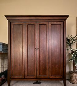 TV Armoire